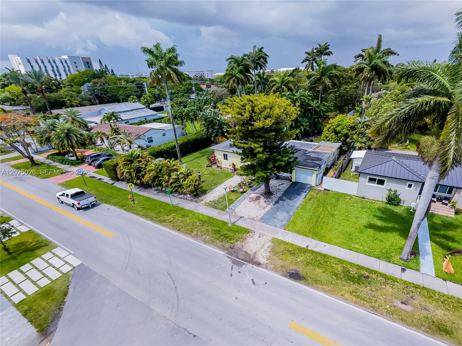 548 East Dr, Miami Springs FL 33166 — 9