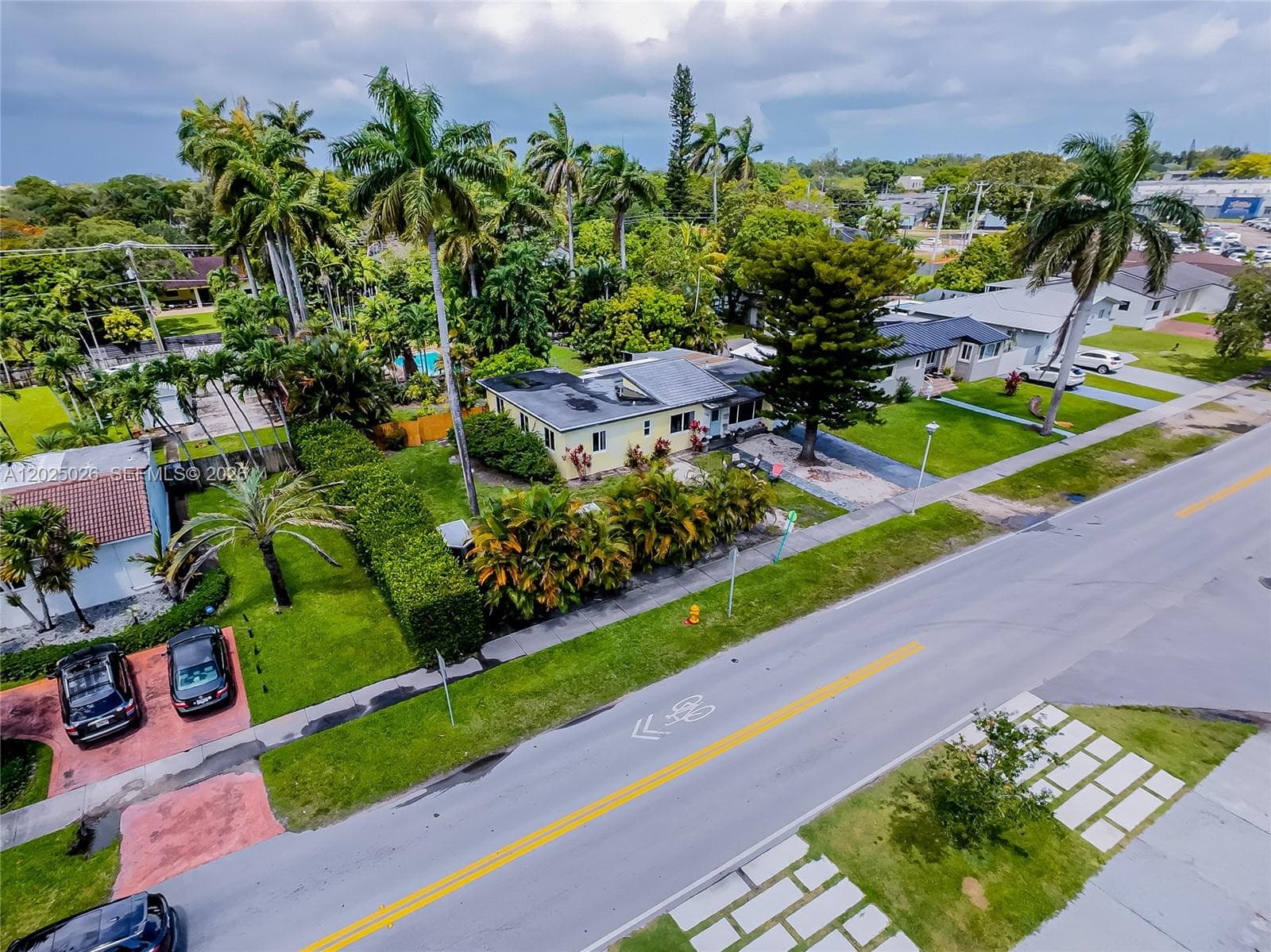 548 East Dr, Miami Springs FL 33166 — 10