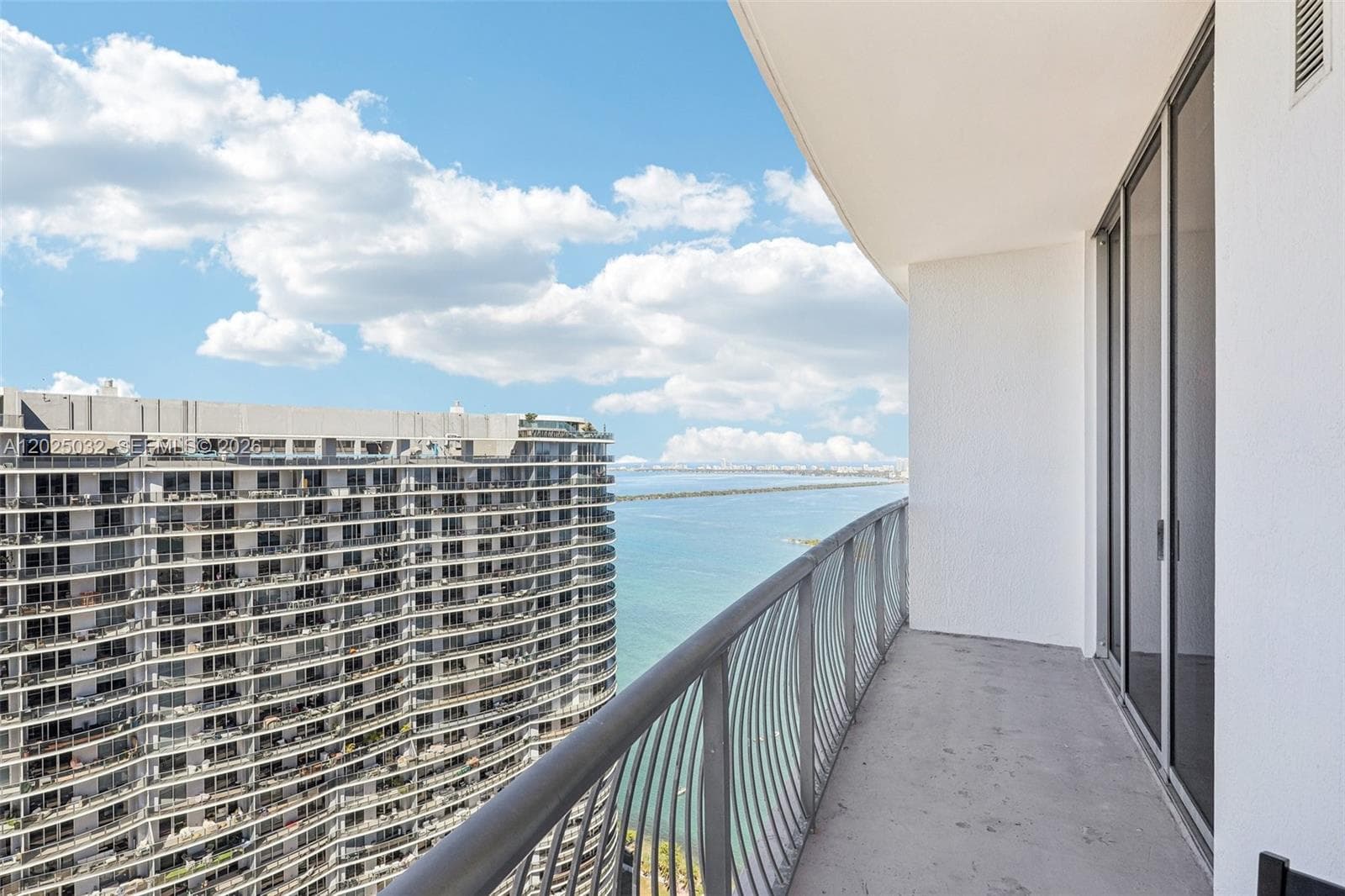 1750 N Bayshore Dr # 5611, Miami FL 33132 — 2
