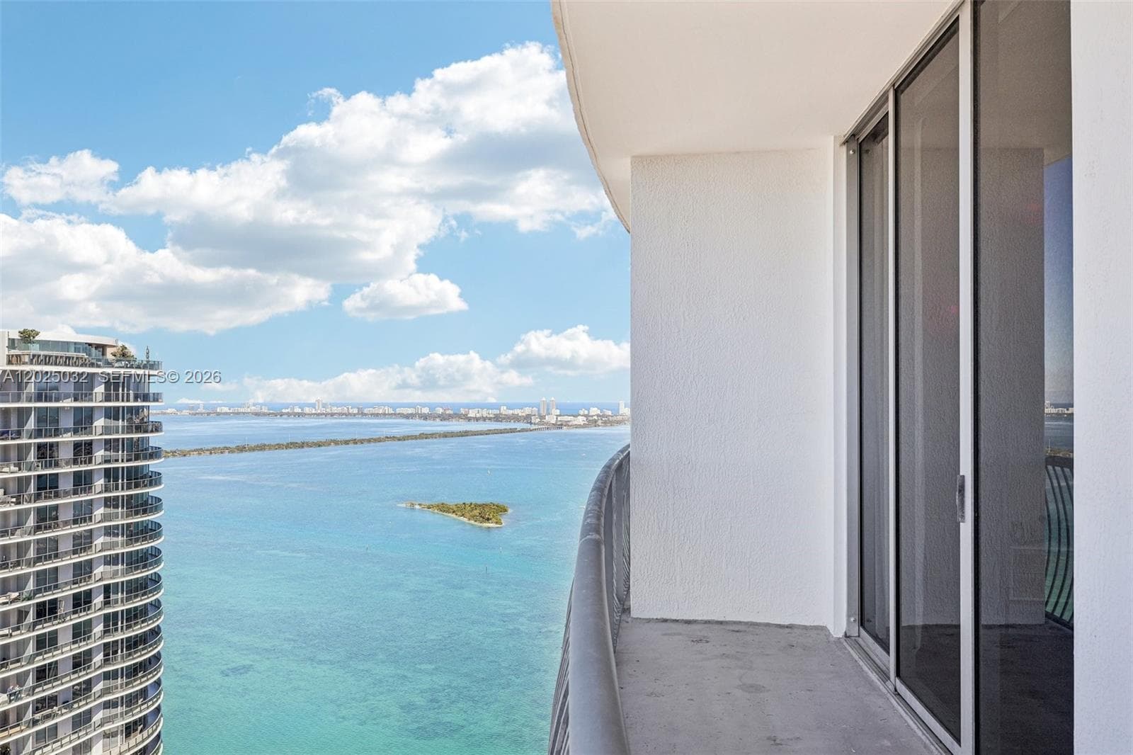1750 N Bayshore Dr # 5611, Miami FL 33132 — 3