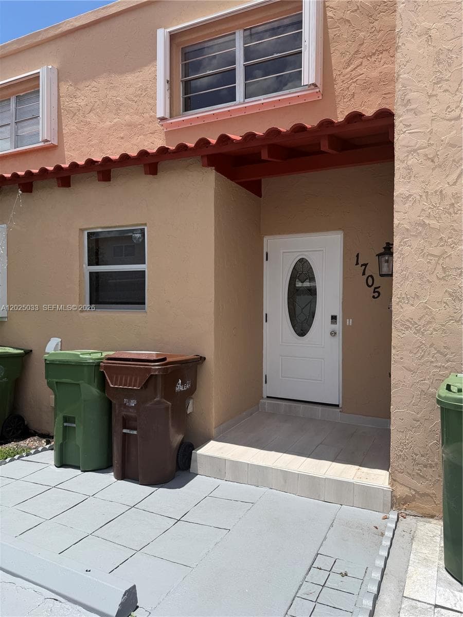 1705 W 57th St # 506, Hialeah FL 33012 — 2
