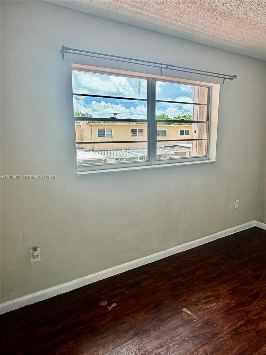 1705 W 57th St # 506, Hialeah FL 33012 — 42