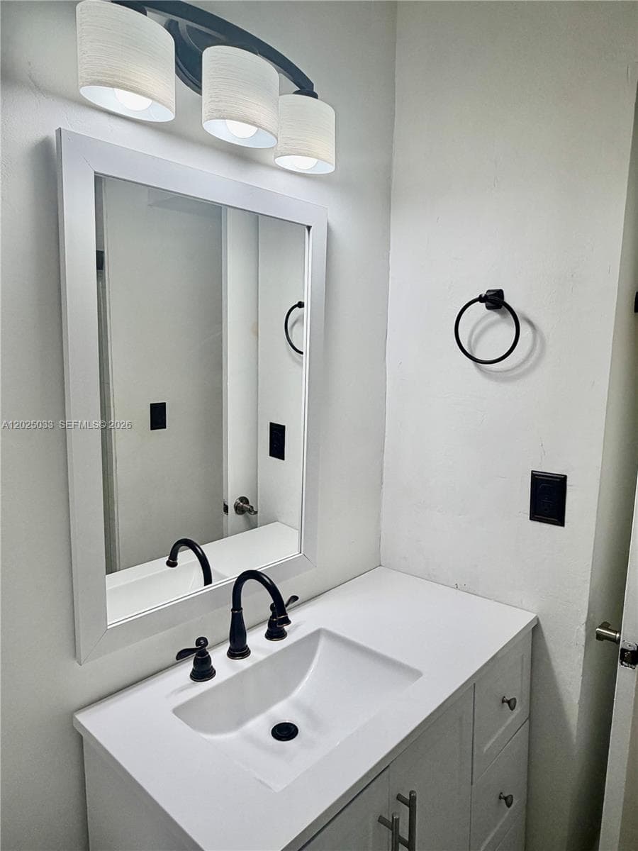 1705 W 57th St # 506, Hialeah FL 33012 — 37