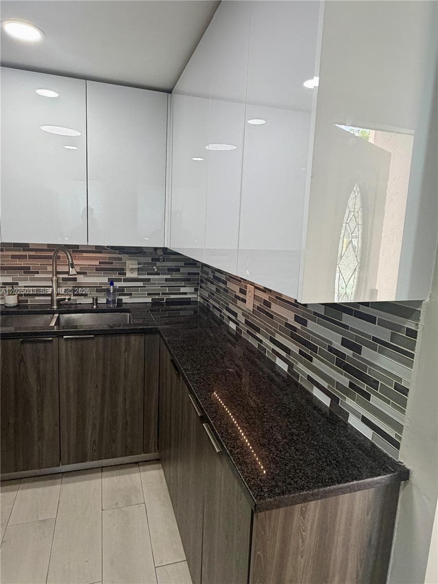 1705 W 57th St # 506, Hialeah FL 33012 — 11