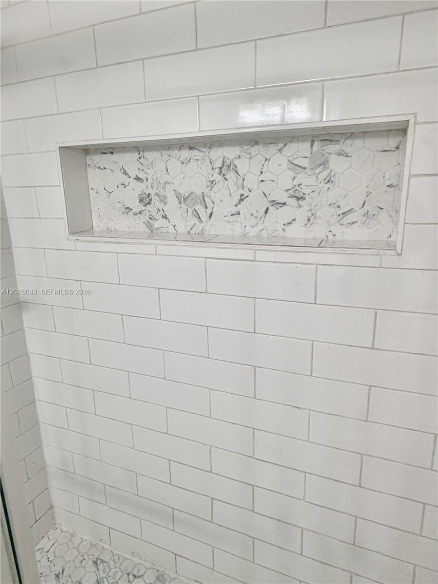 1705 W 57th St # 506, Hialeah FL 33012 — 40