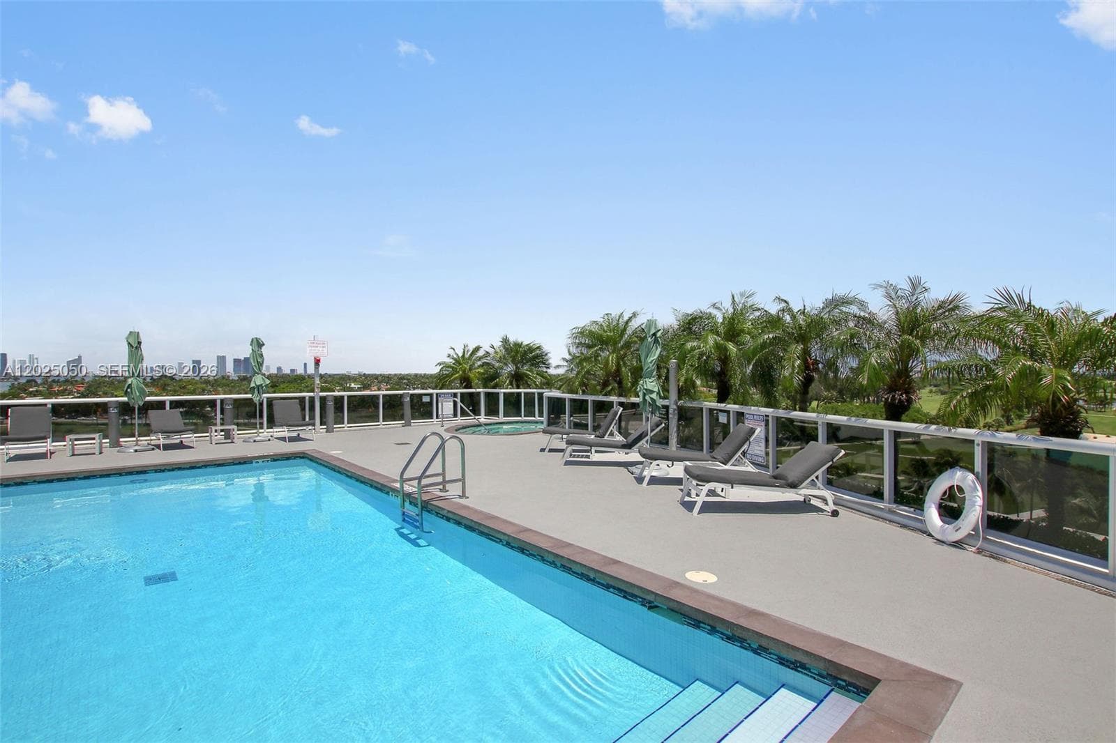 2001 Meridian Ave # 101, Miami Beach FL 33139 — 53