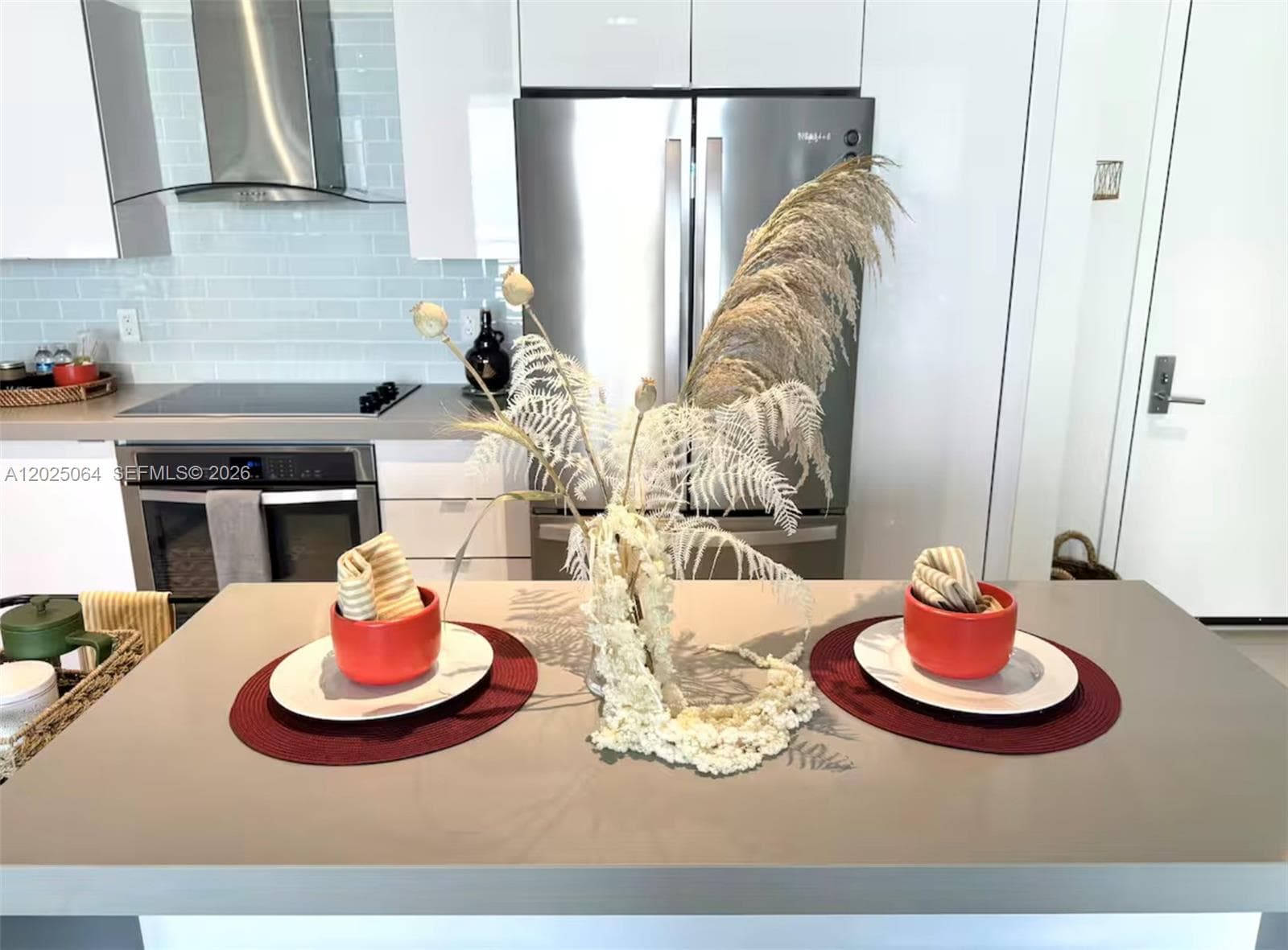 1600 NE 1 AVE # 3519, Miami FL 33132 — 6