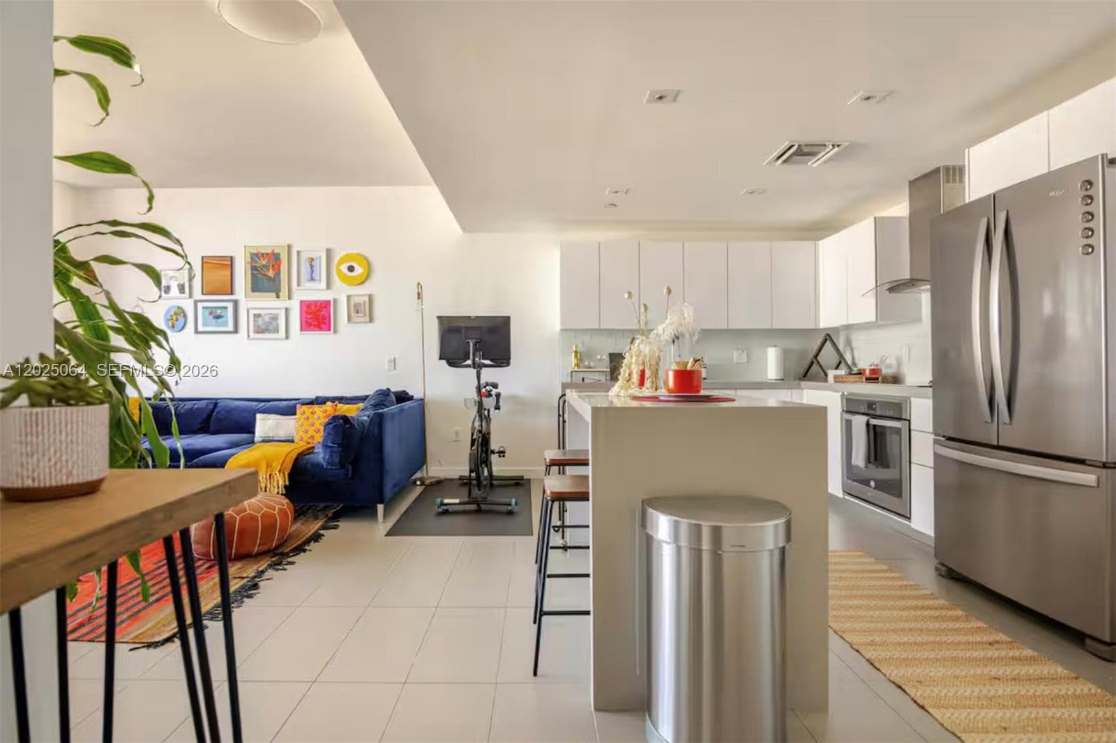 1600 NE 1 AVE # 3519, Miami FL 33132 — 7