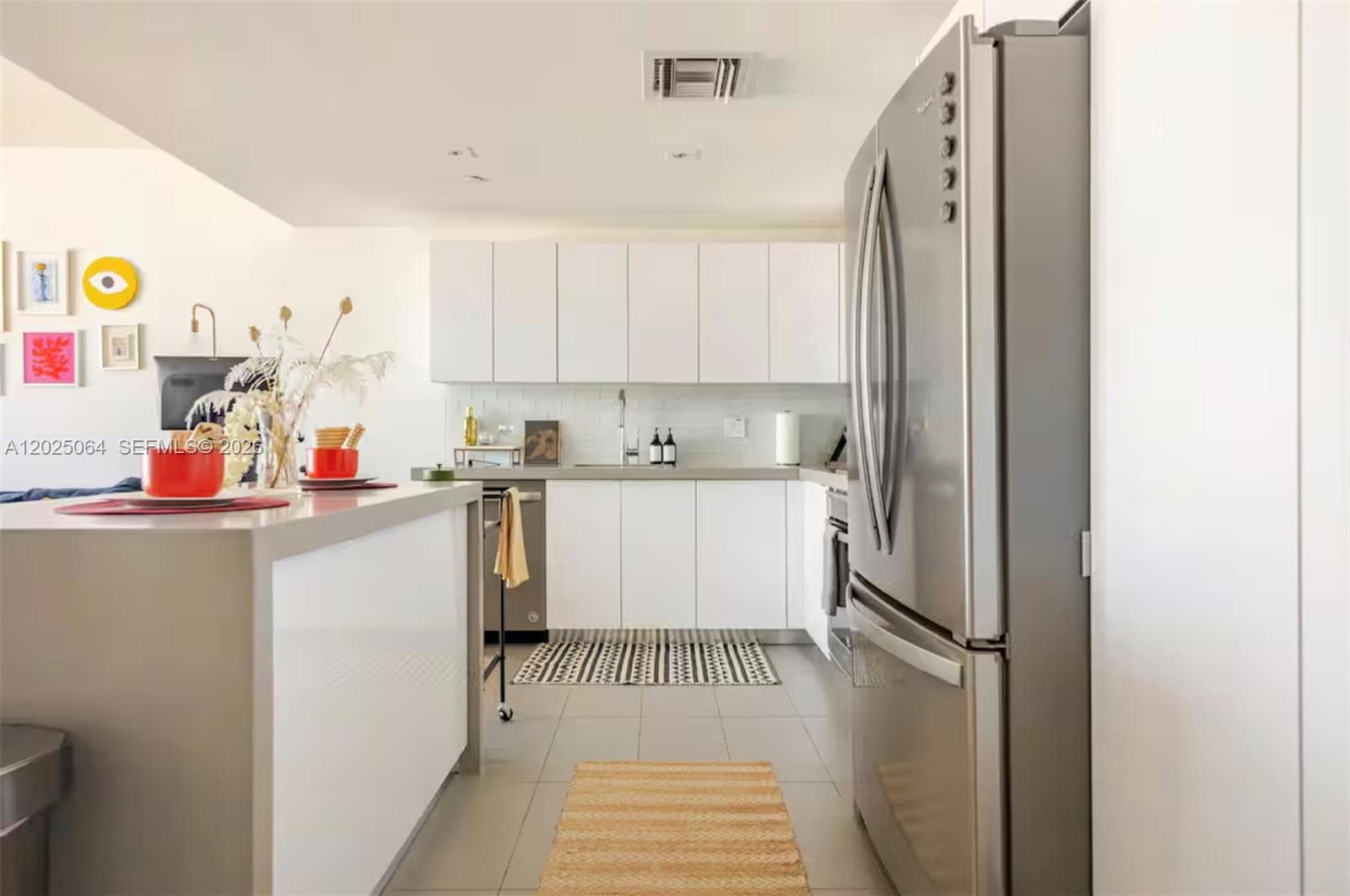 1600 NE 1 AVE # 3519, Miami FL 33132 — 5