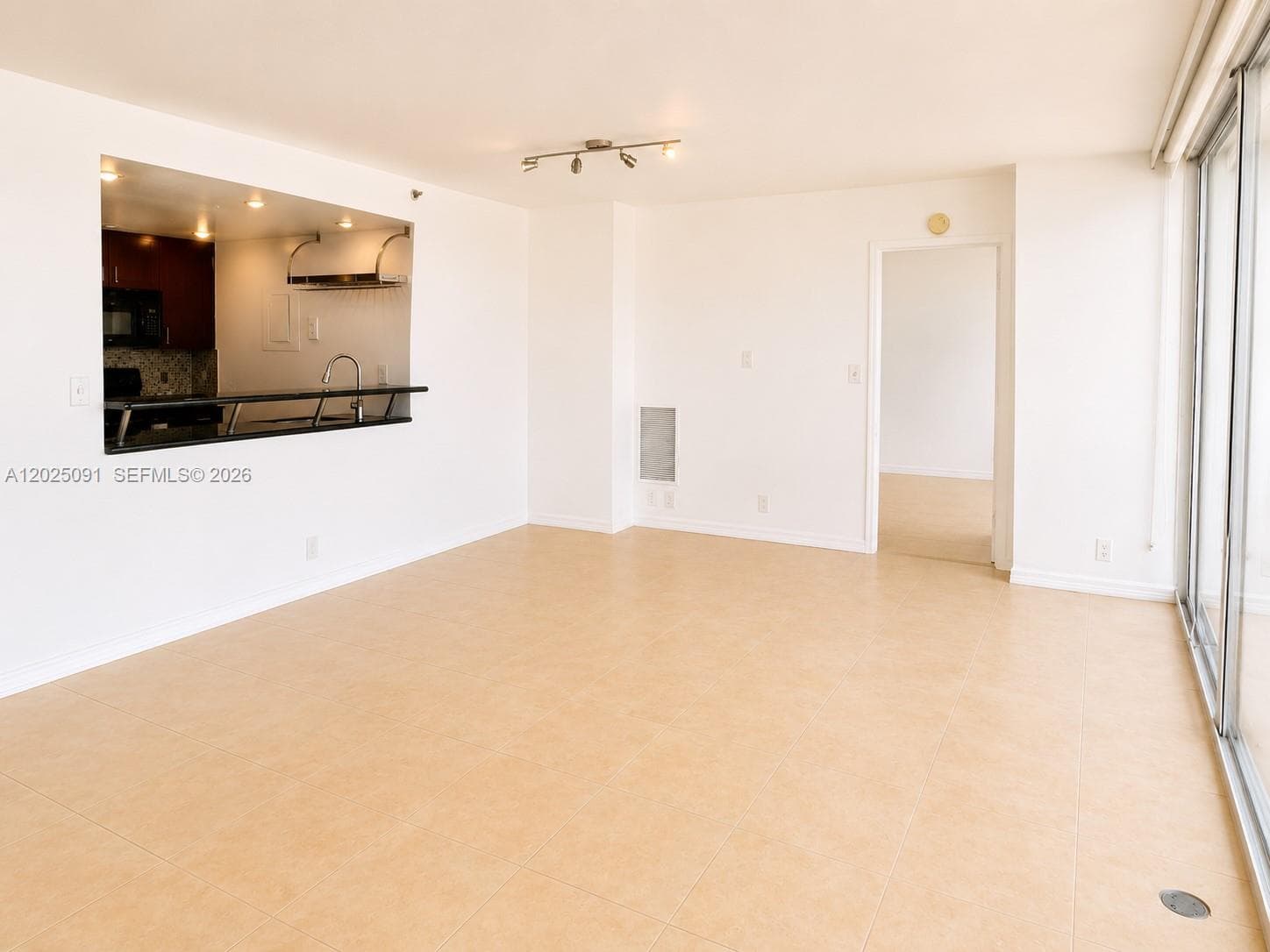 7601 E Treasure Dr # 622, North Bay Village FL 33141 — 12