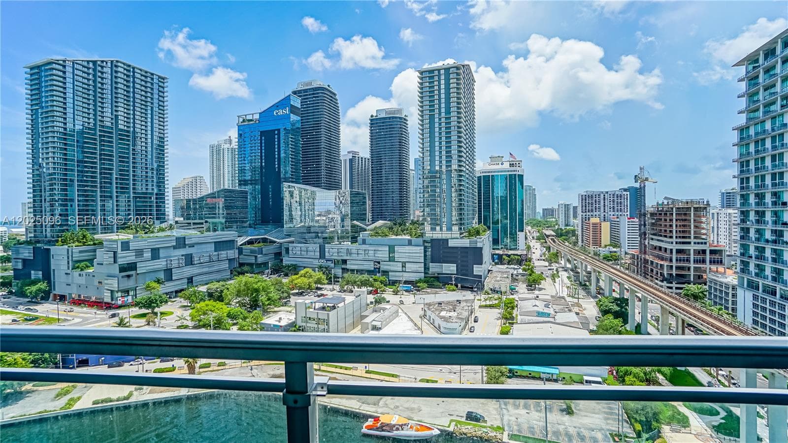 92 SW 3rd St # 1803, Miami FL 33130 — 19