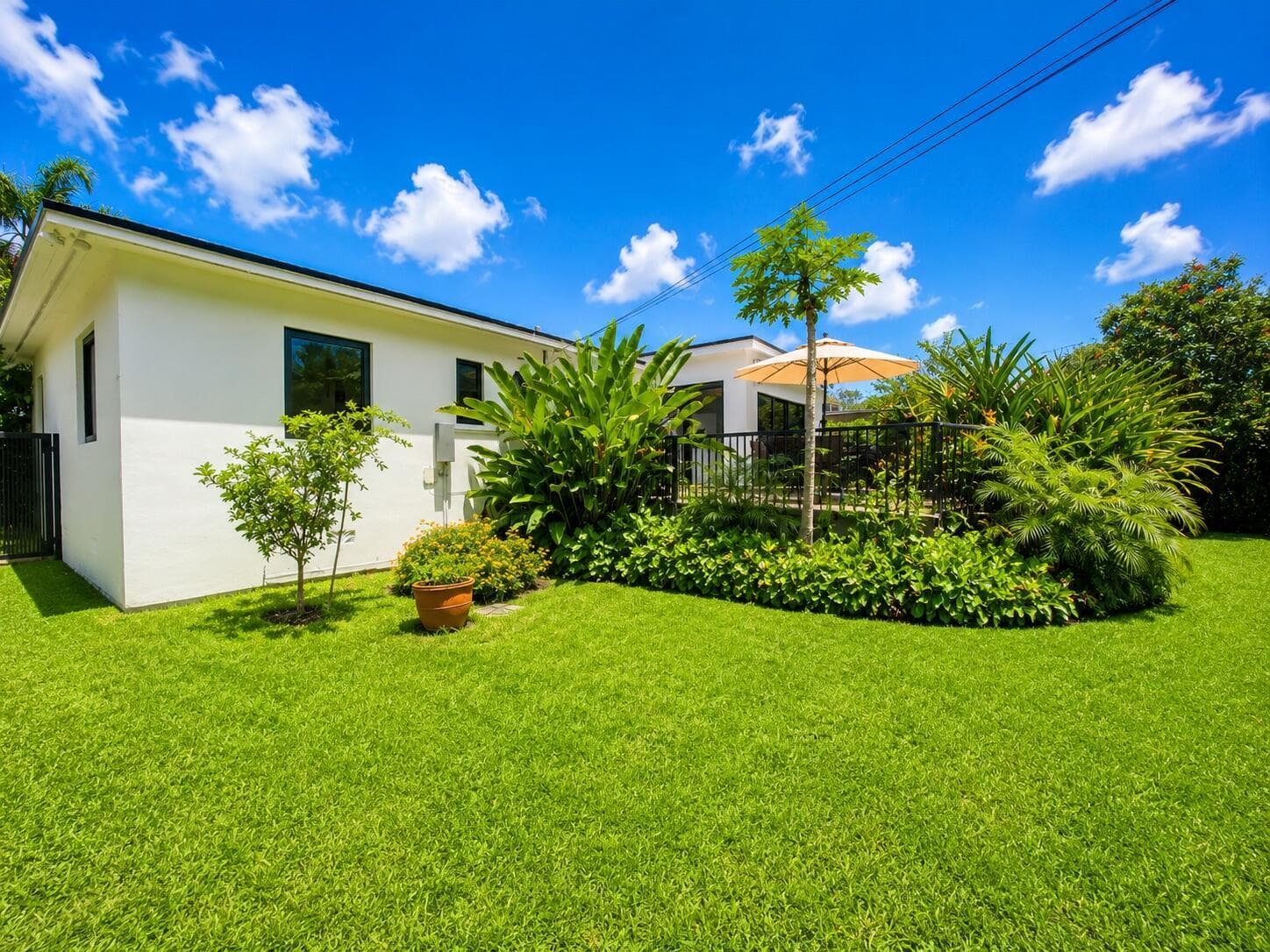 13231 NW 1st Avenue, Miami FL 33168 — 28