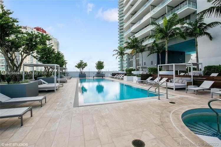 1300 Brickell Bay Dr # 3402, Miami FL 33131 — 30