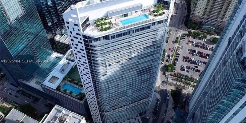 1300 Brickell Bay Dr # 3402, Miami FL 33131 — 21