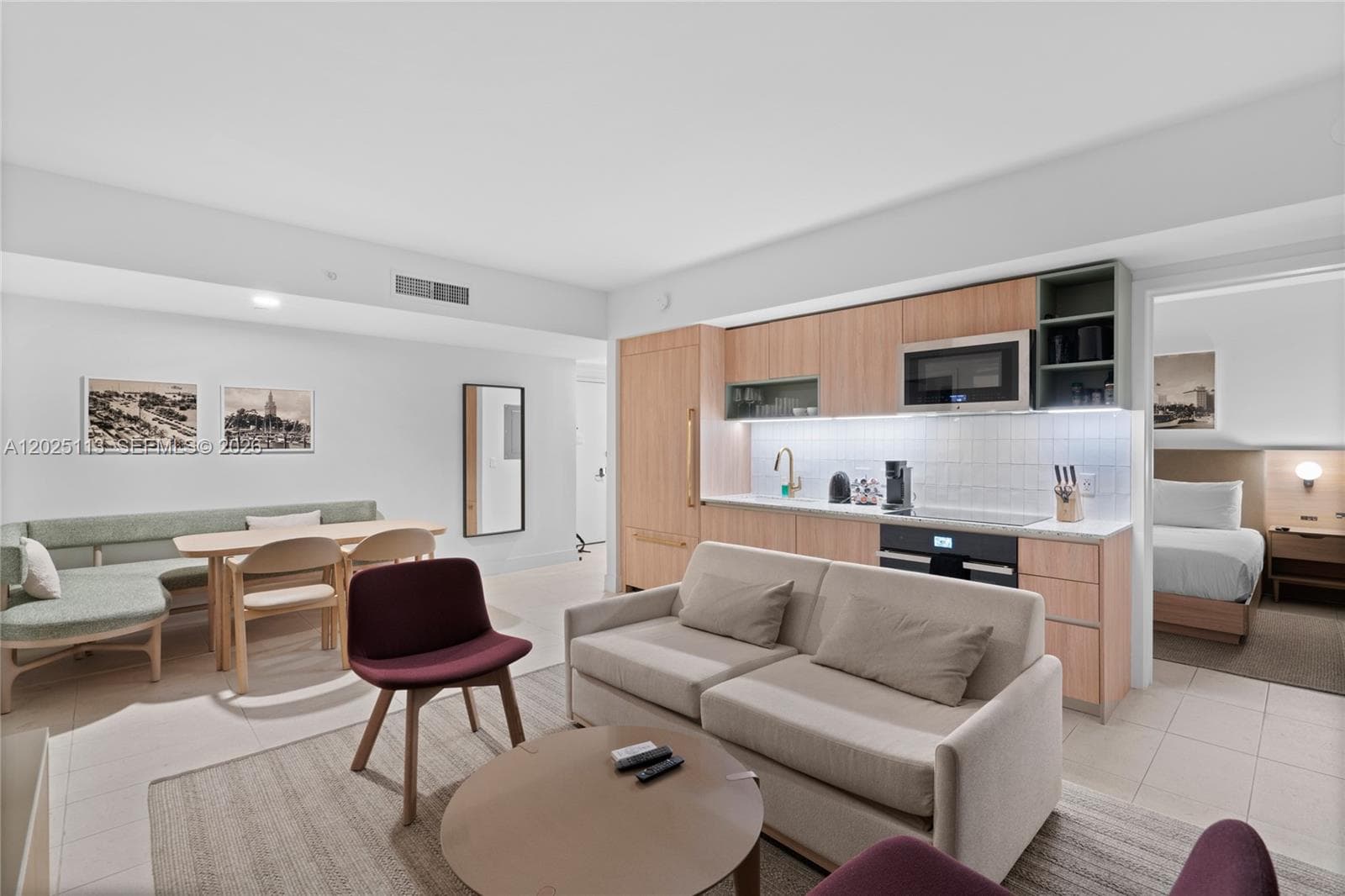 159 NE 6th St # 3105, Miami FL 33132 — 19