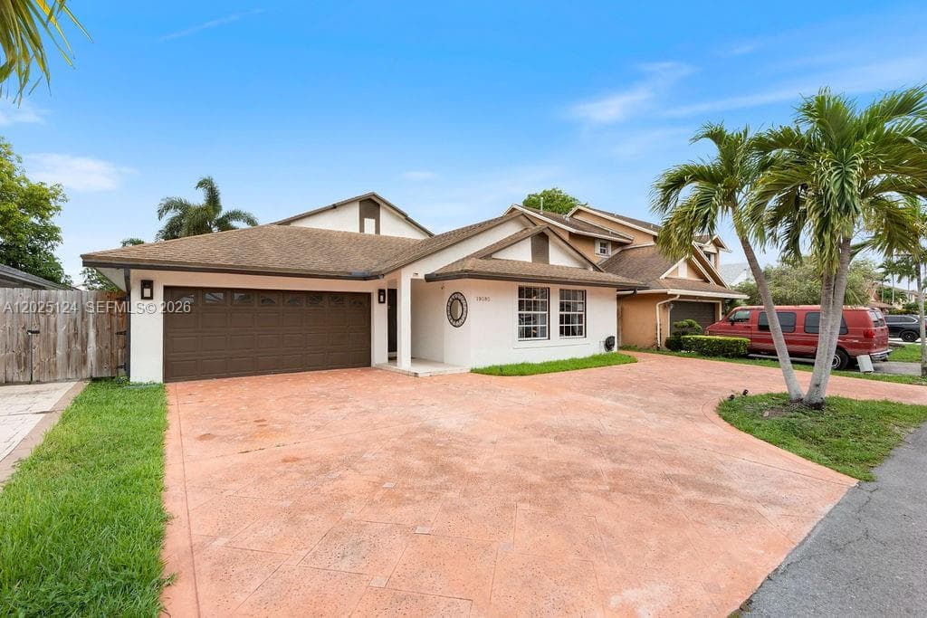 19080 NW 77th Ct, Hialeah FL 33015 — 2