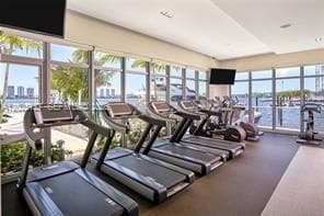 17301 Biscayne Blvd # 603, North Miami Beach FL 33160 — 47