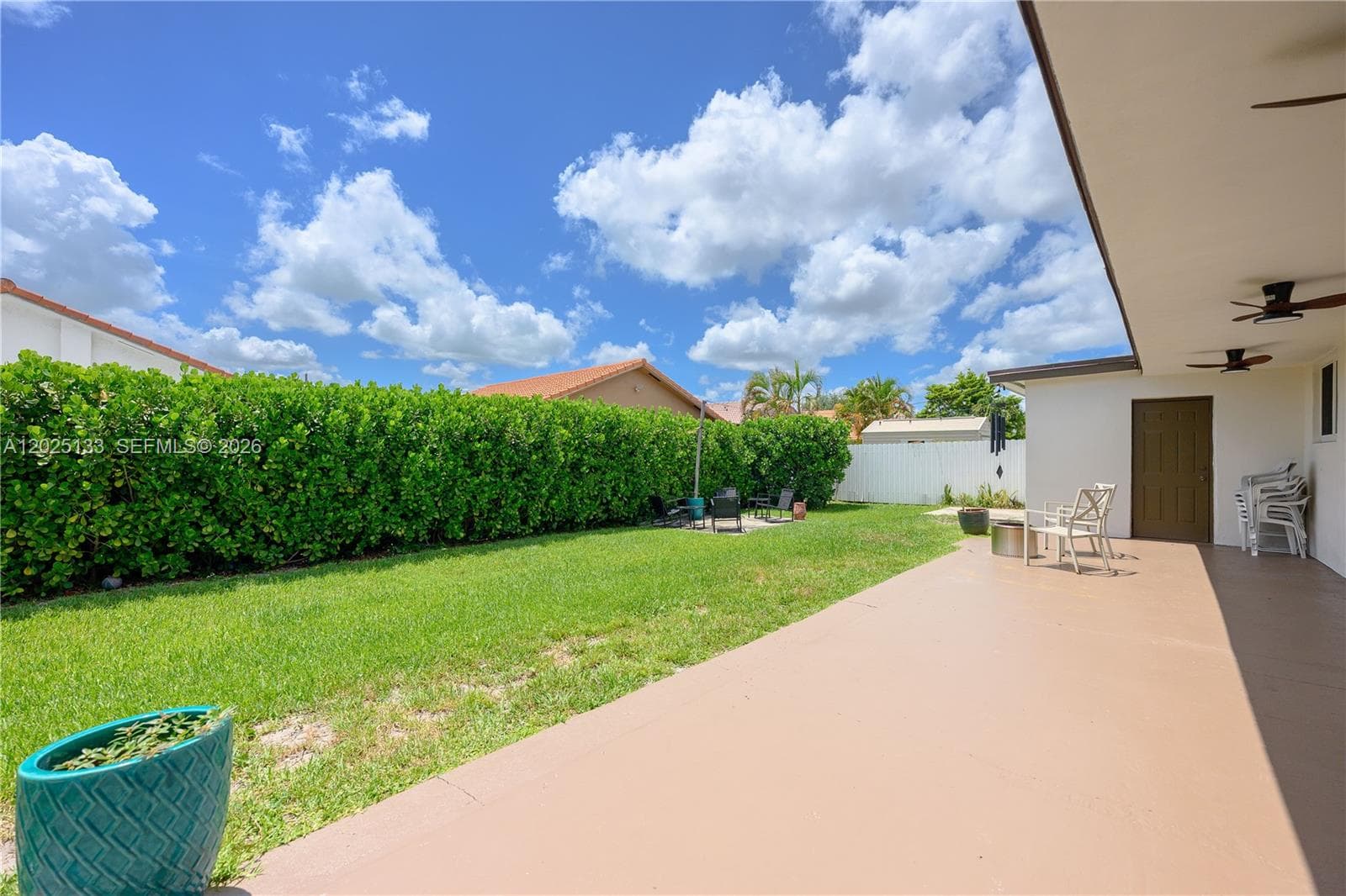 16820 NW 74th Ave, Hialeah FL 33015 — 27