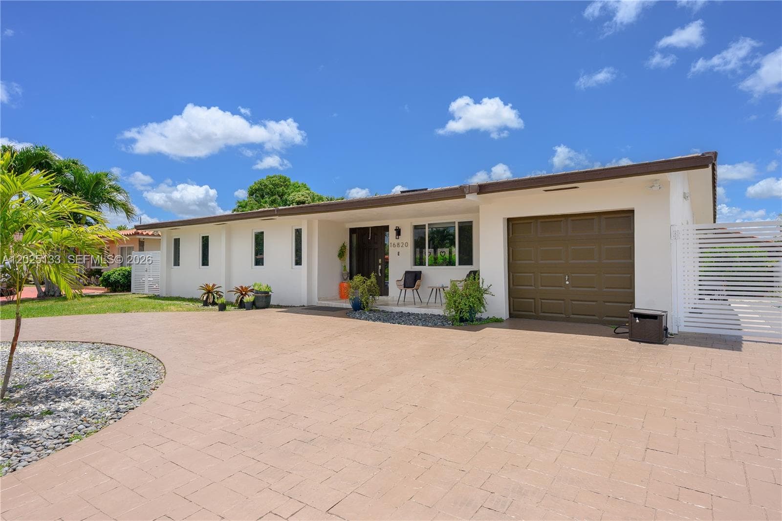16820 NW 74th Ave, Hialeah FL 33015 — 1