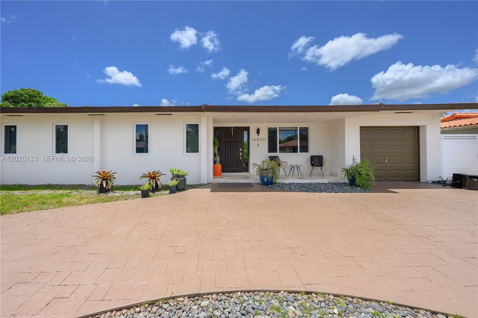 16820 NW 74th Ave, Hialeah FL 33015 — 35