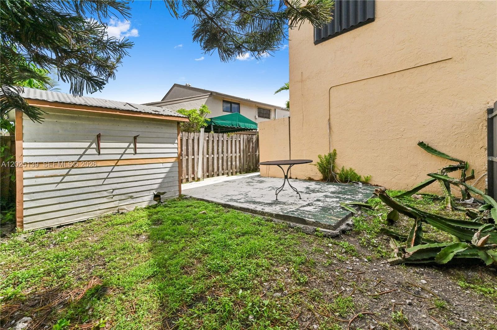 2433 W 52nd Pl # 1, Hialeah FL 33016 — 27