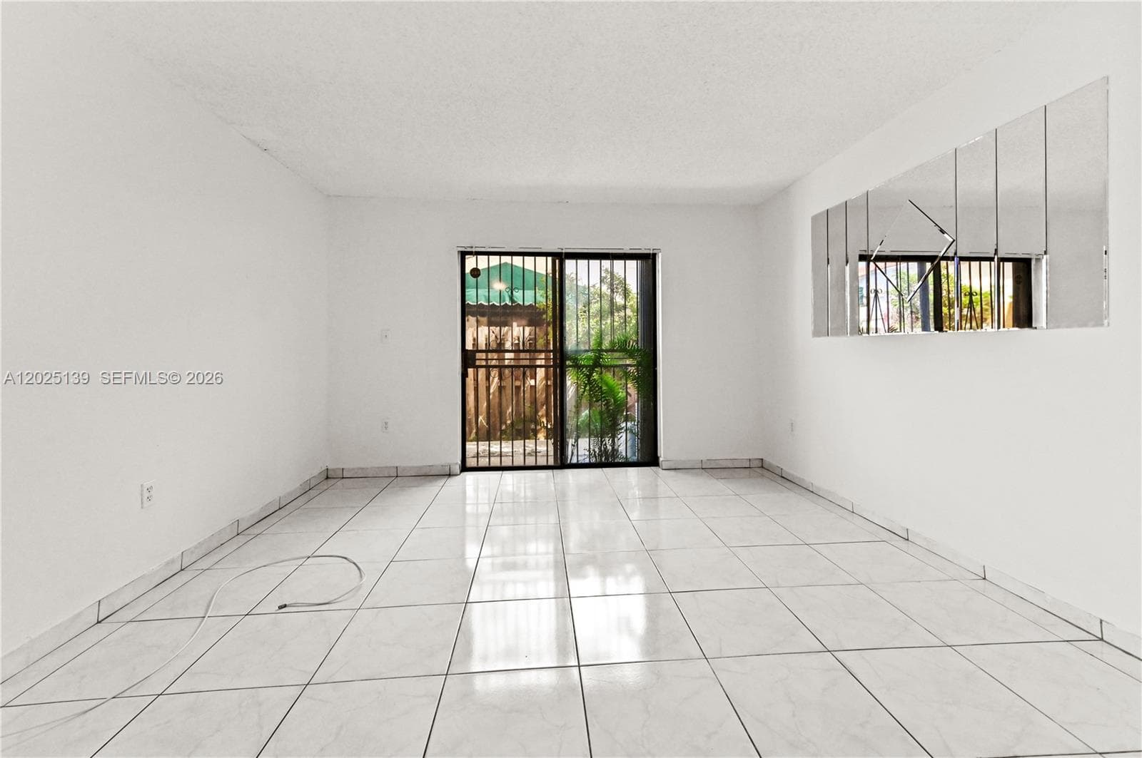 2433 W 52nd Pl # 1, Hialeah FL 33016 — 12