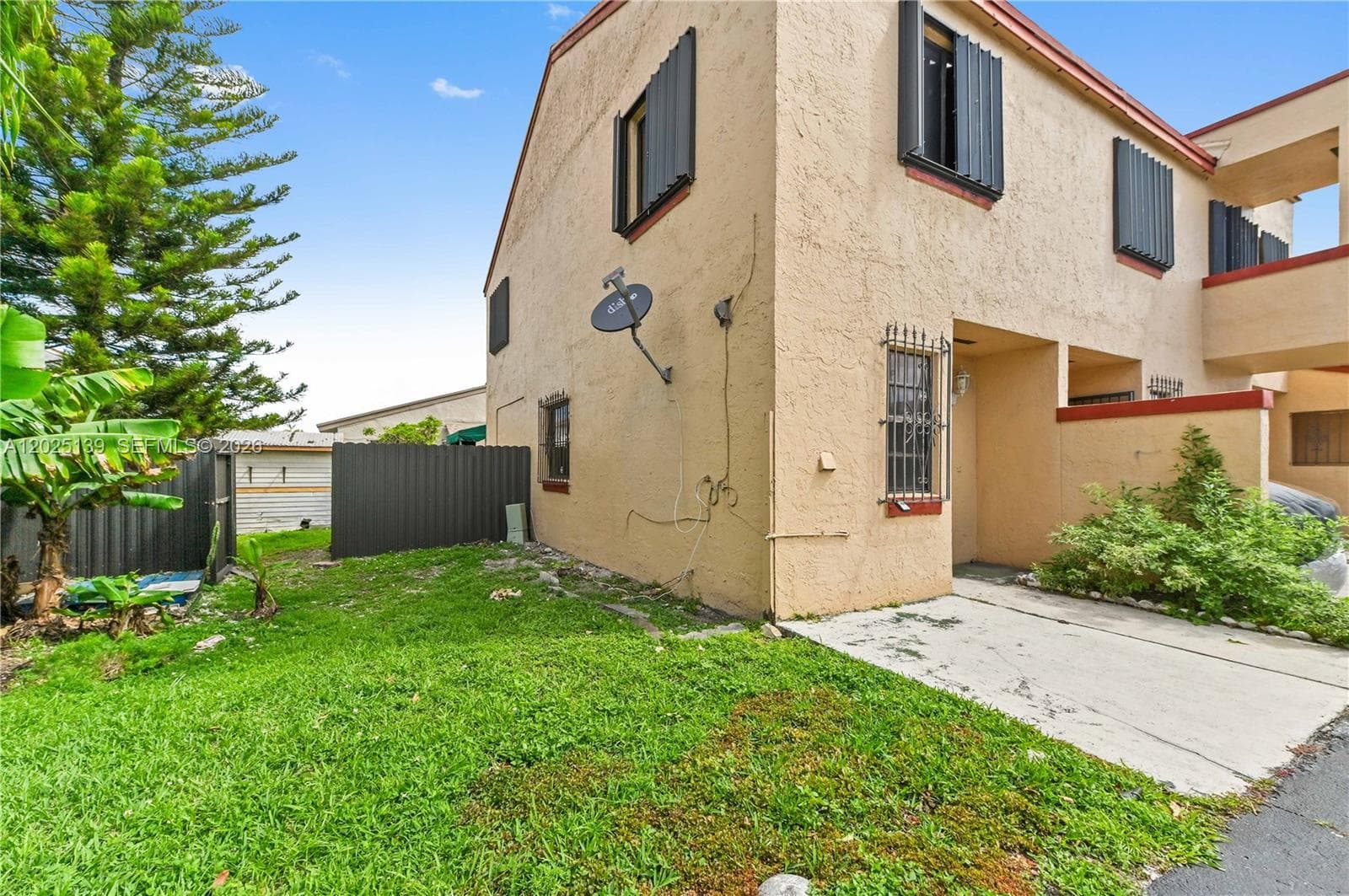 2433 W 52nd Pl # 1, Hialeah FL 33016 — 3
