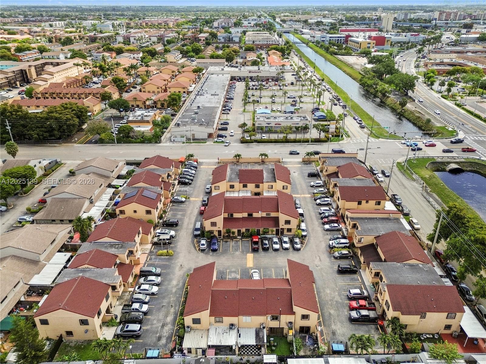 2433 W 52nd Pl # 1, Hialeah FL 33016 — 32