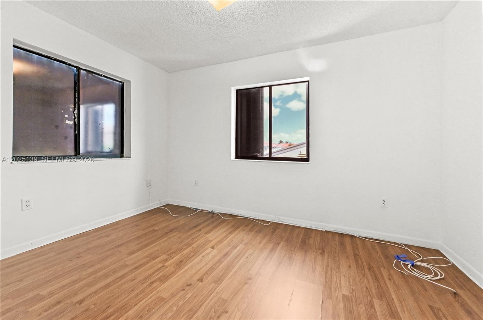 2433 W 52nd Pl # 1, Hialeah FL 33016 — 18