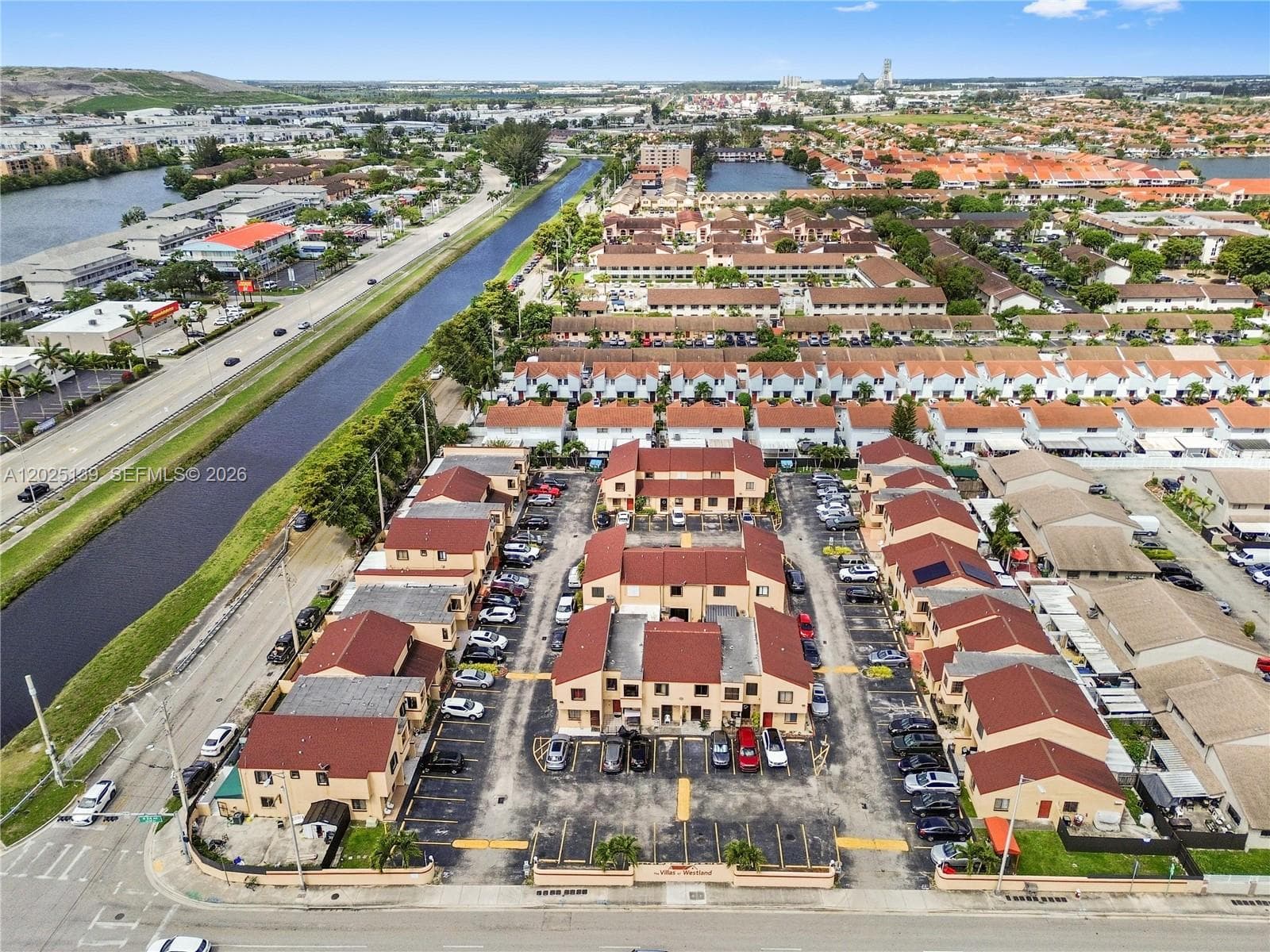 2433 W 52nd Pl # 1, Hialeah FL 33016 — 35