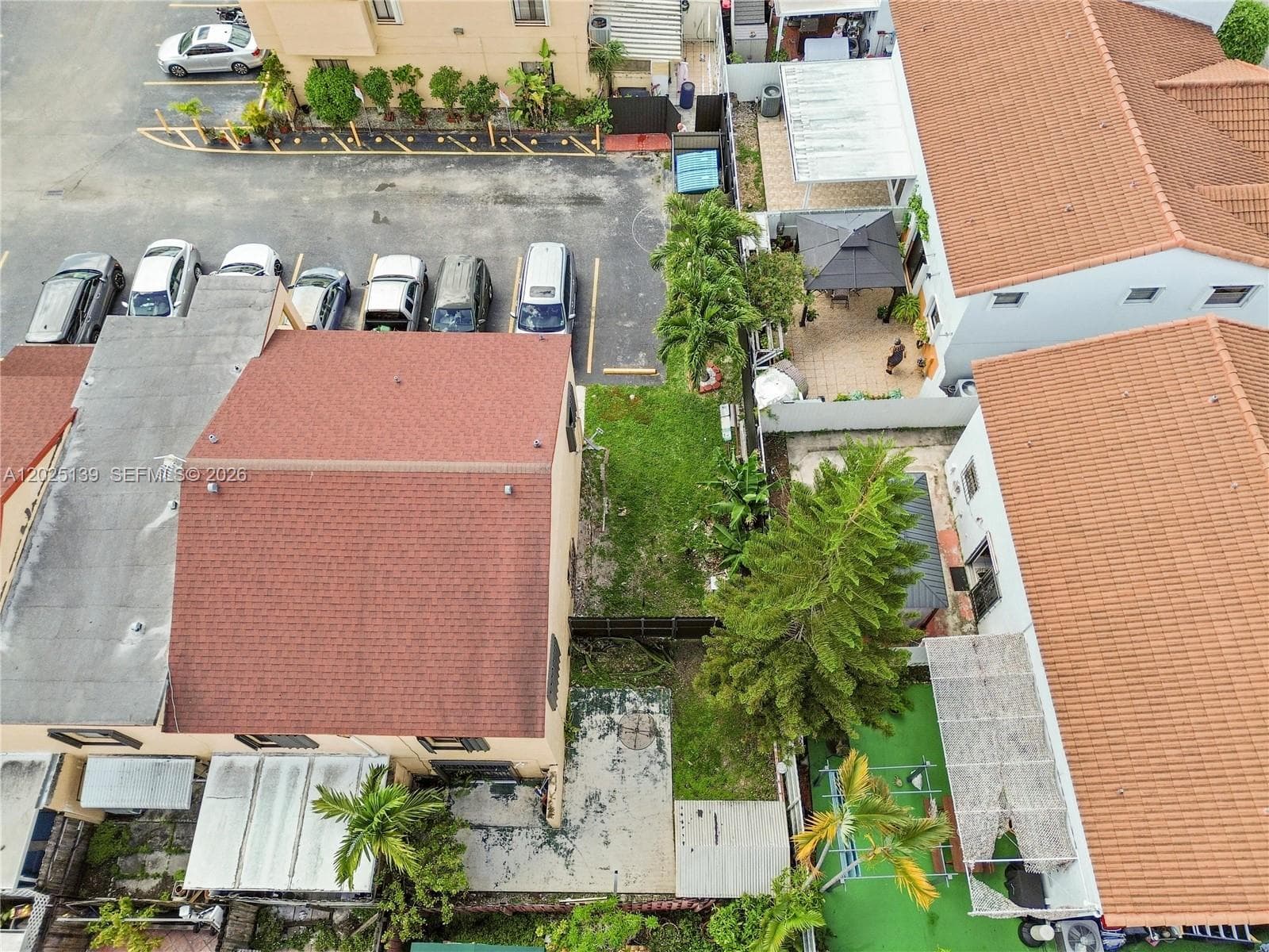 2433 W 52nd Pl # 1, Hialeah FL 33016 — 31