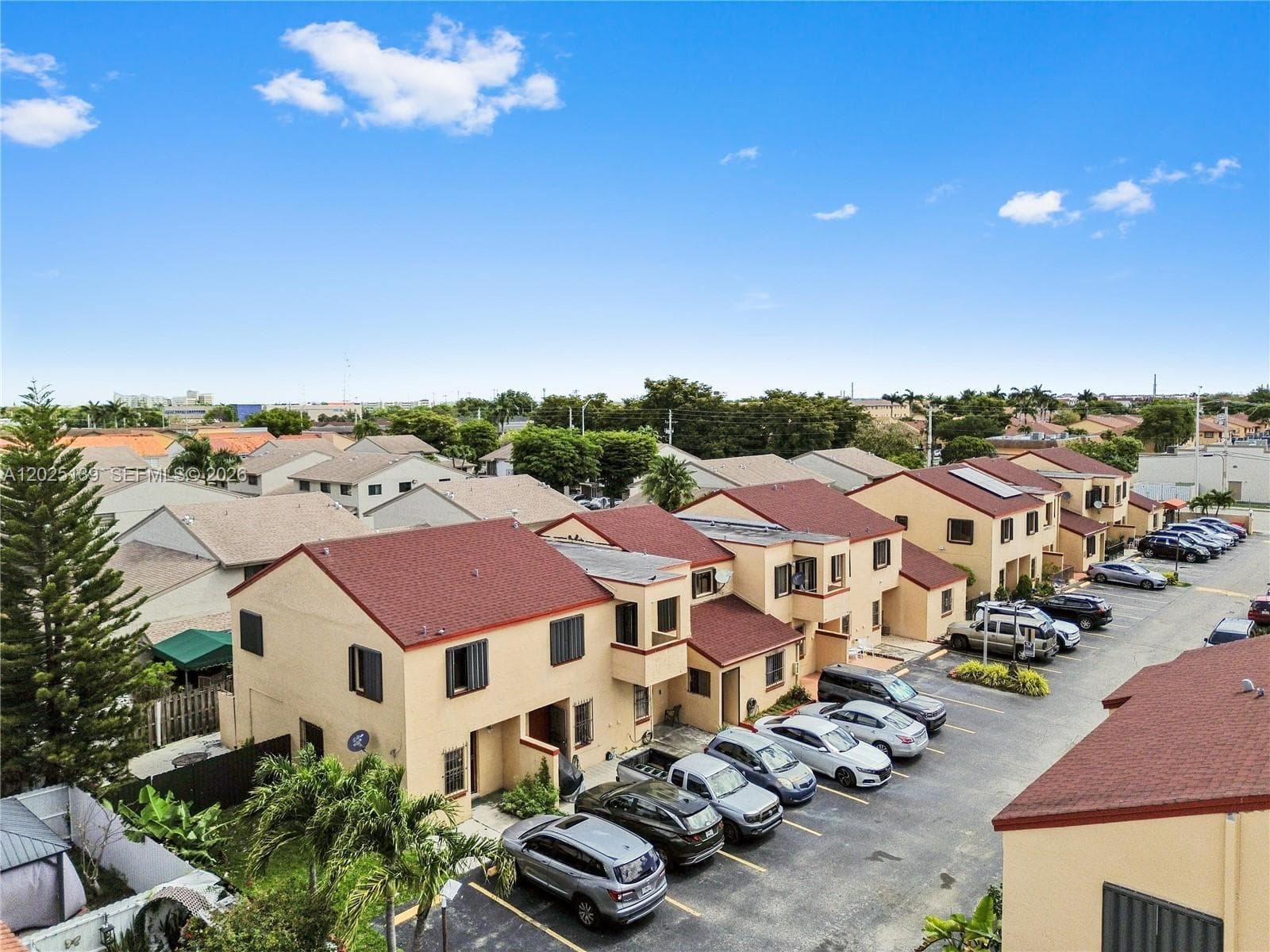 2433 W 52nd Pl # 1, Hialeah FL 33016 — 29