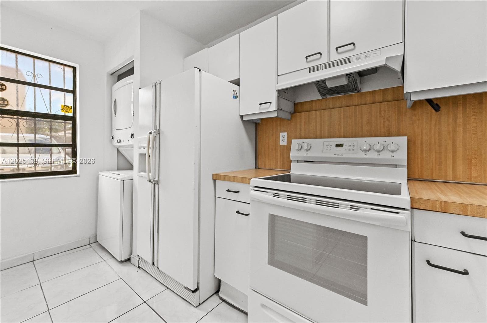 2433 W 52nd Pl # 1, Hialeah FL 33016 — 8