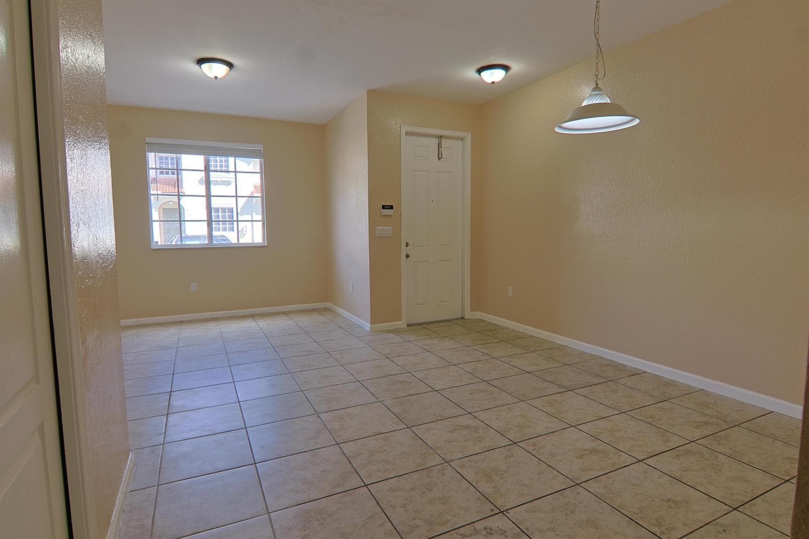 21211 NW 14th Place # 27, Miami Gardens FL 33169 — 7