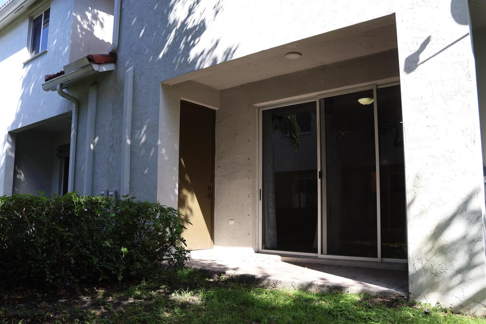21211 NW 14th Place # 27, Miami Gardens FL 33169 — 20