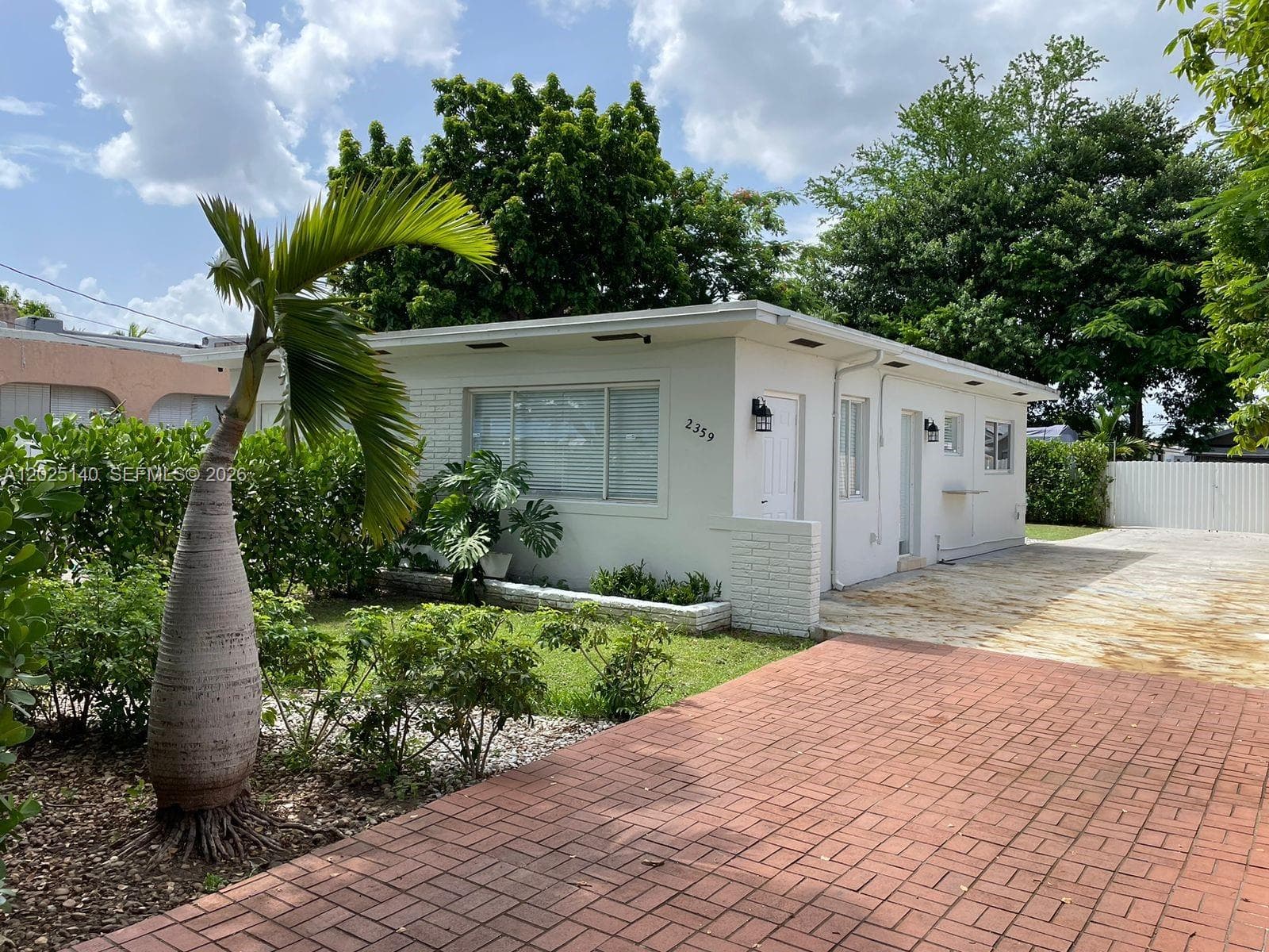 2359 NW 32nd St, Miami FL 33142 — 12