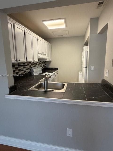 2570 W 67th Pl # 2, Hialeah FL 33016 — 2