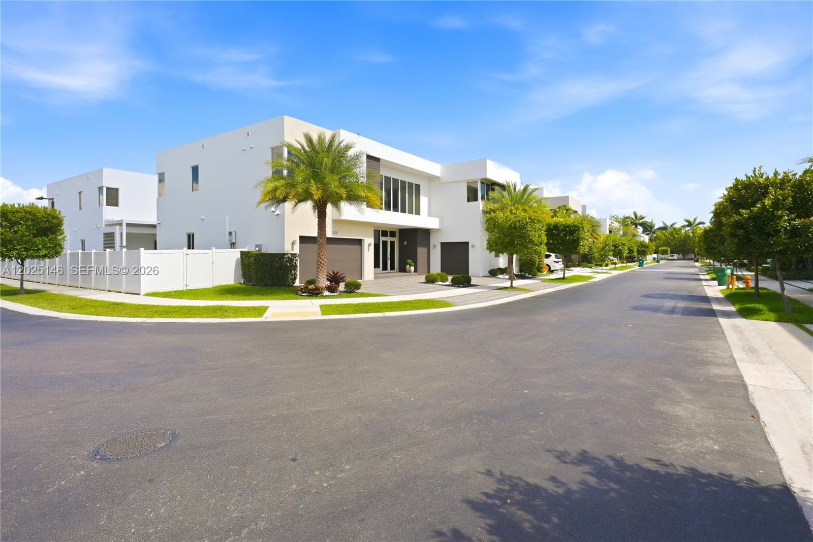 7525 NW 103rd Pl, Doral FL 33178 — 72