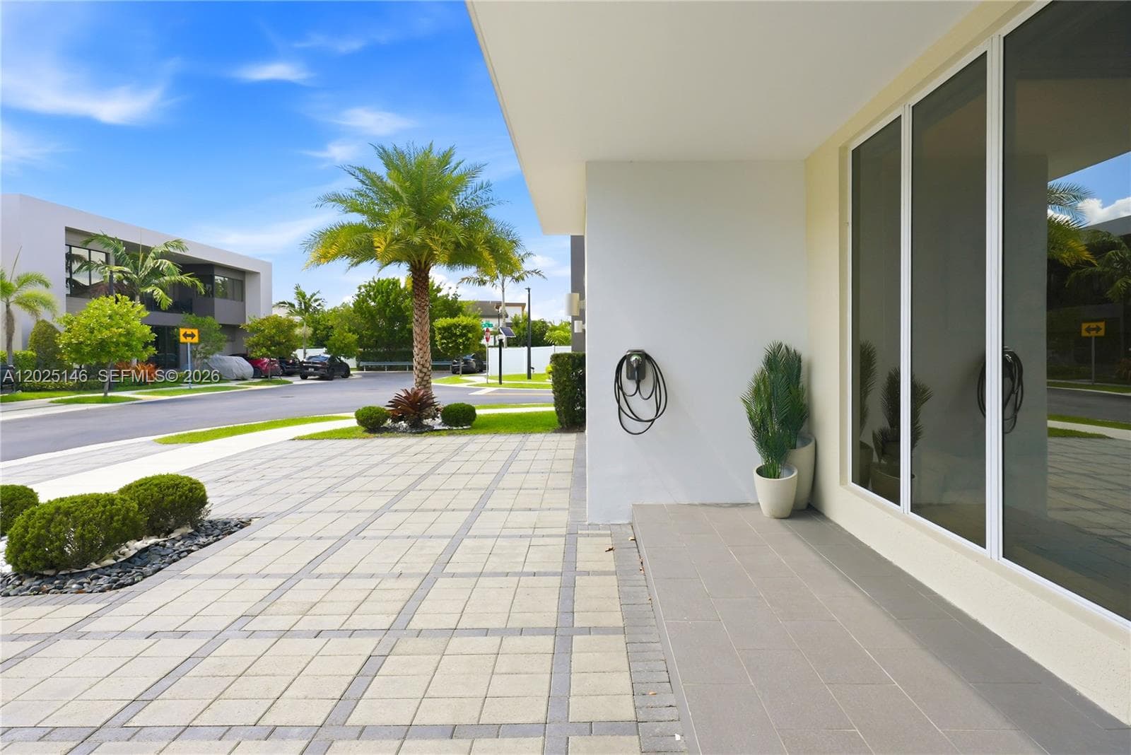 7525 NW 103rd Pl, Doral FL 33178 — 6