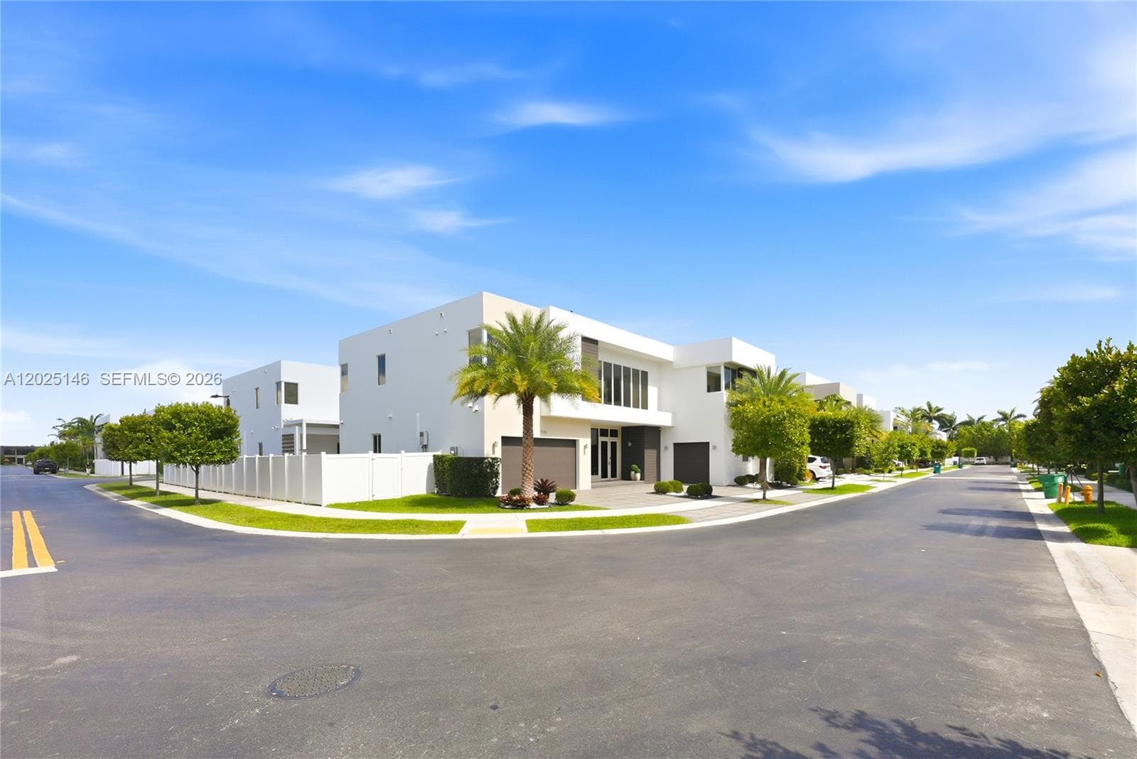 7525 NW 103rd Pl, Doral FL 33178 — 73