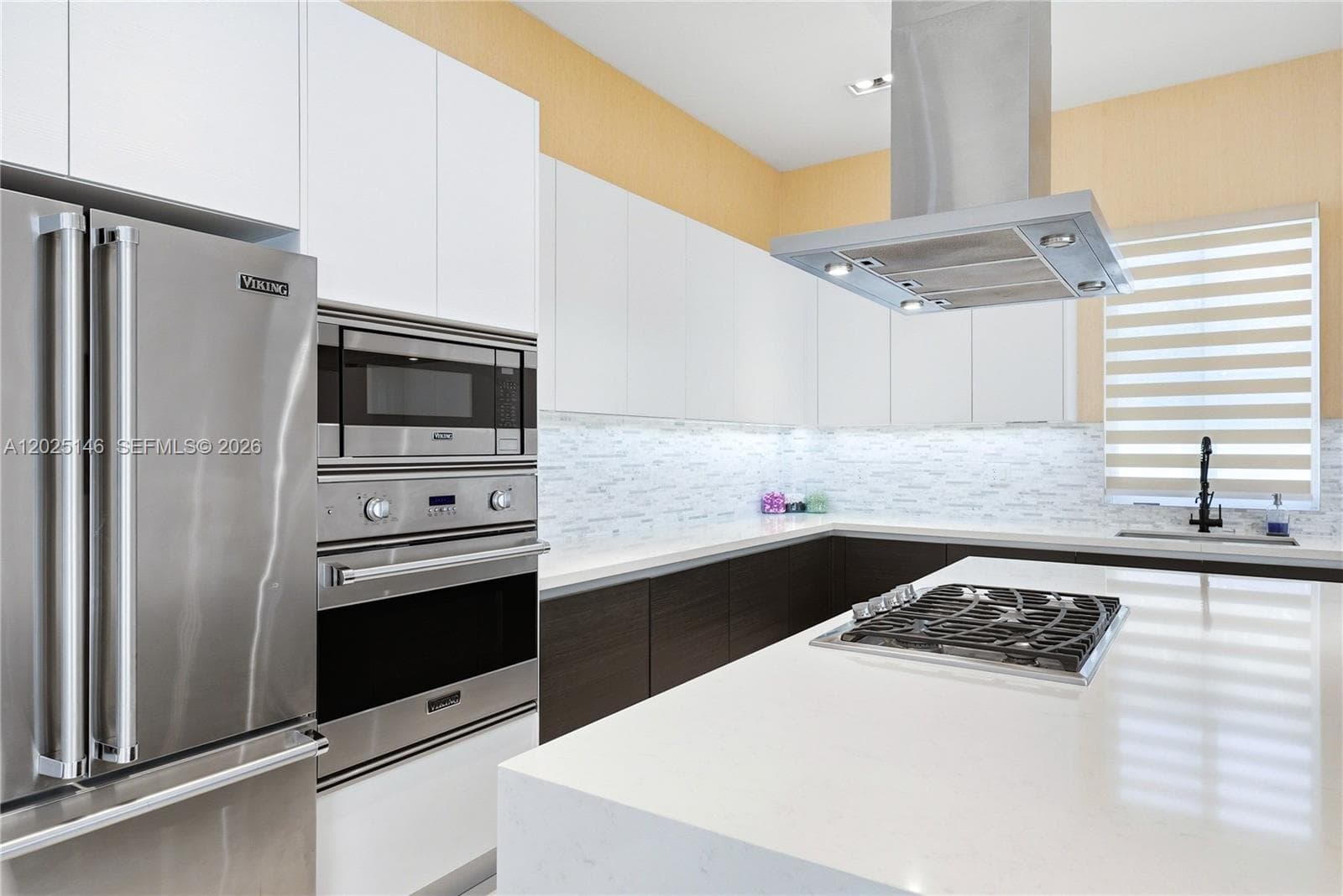 7525 NW 103rd Pl, Doral FL 33178 — 24