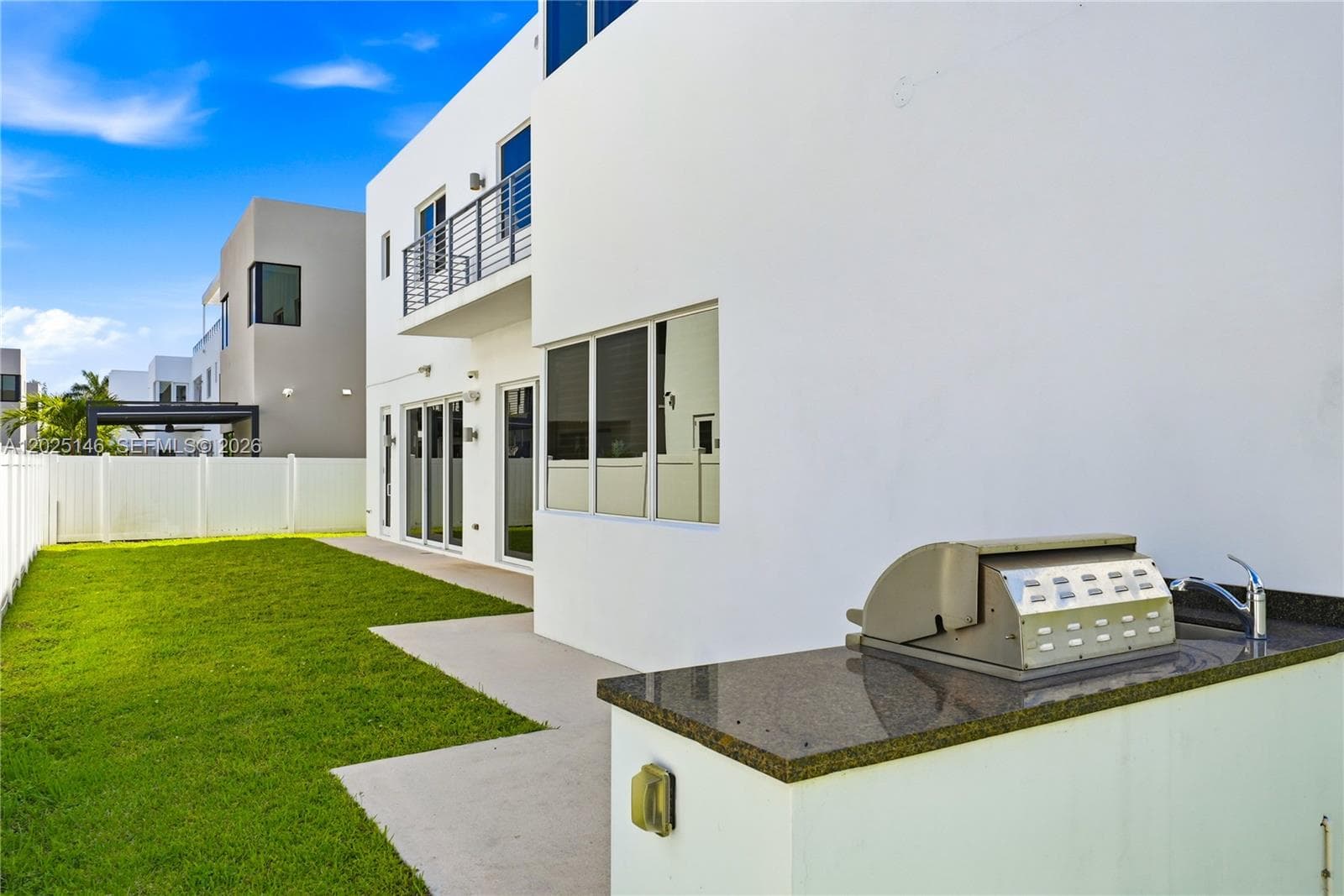 7525 NW 103rd Pl, Doral FL 33178 — 69