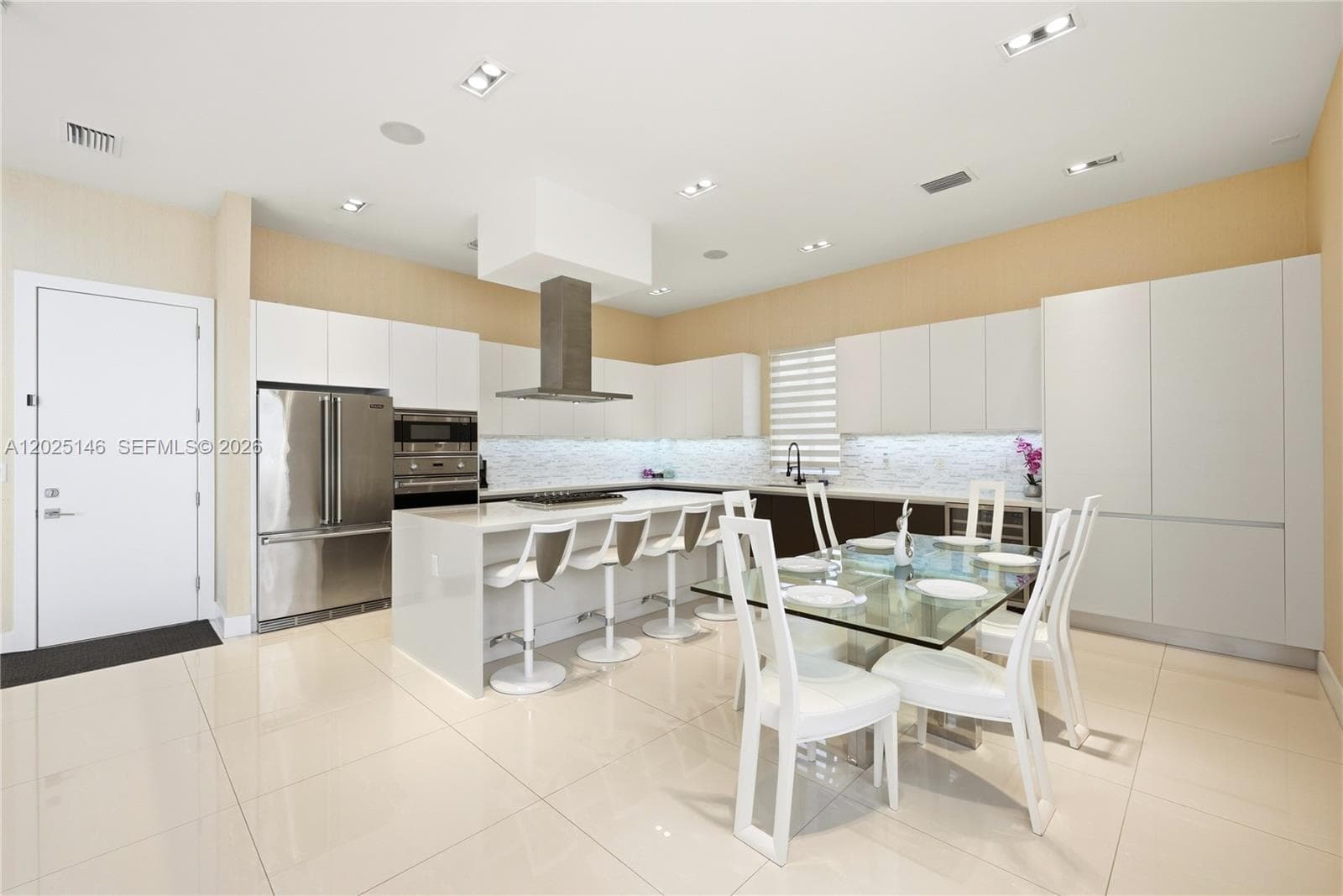 7525 NW 103rd Pl, Doral FL 33178 — 18