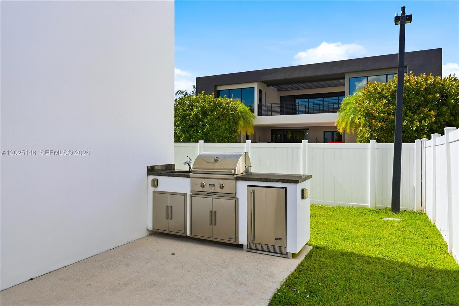 7525 NW 103rd Pl, Doral FL 33178 — 68