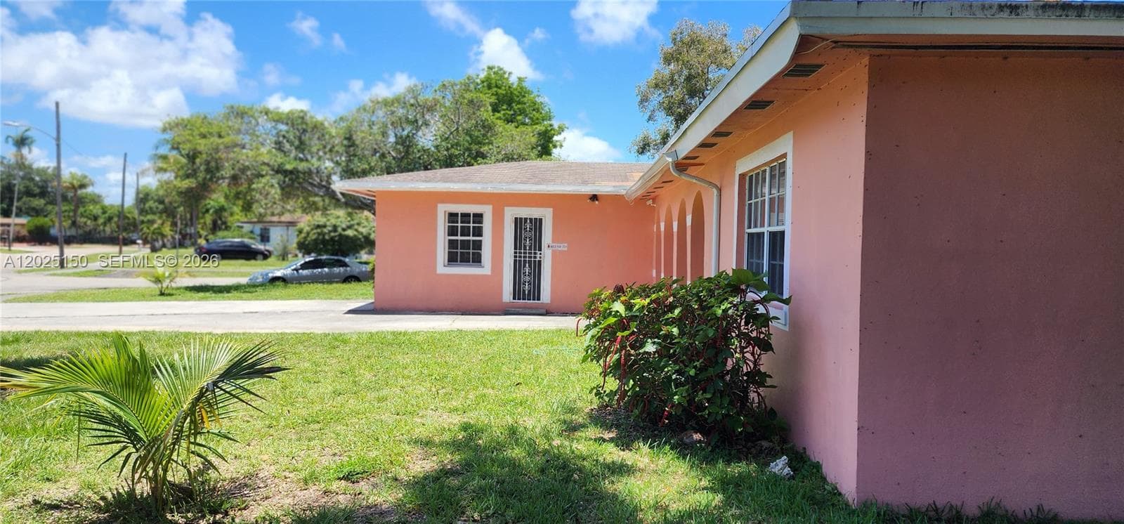 901 NE 160th Ter, North Miami Beach FL 33162 — 7