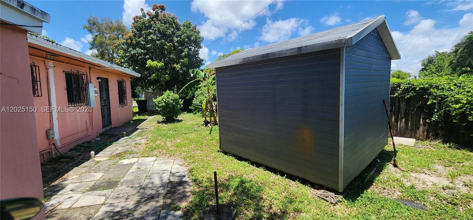 901 NE 160th Ter, North Miami Beach FL 33162 — 20