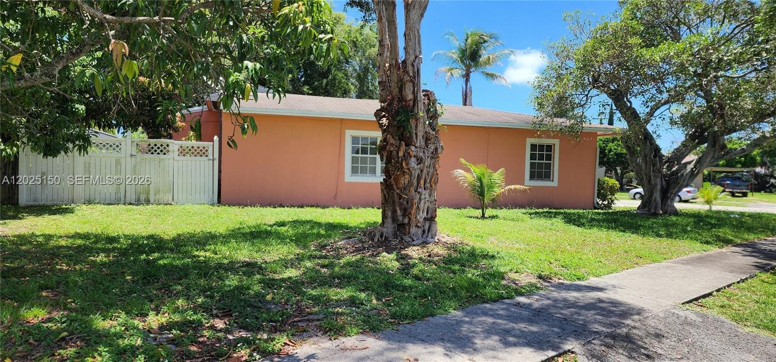 901 NE 160th Ter, North Miami Beach FL 33162 — 9