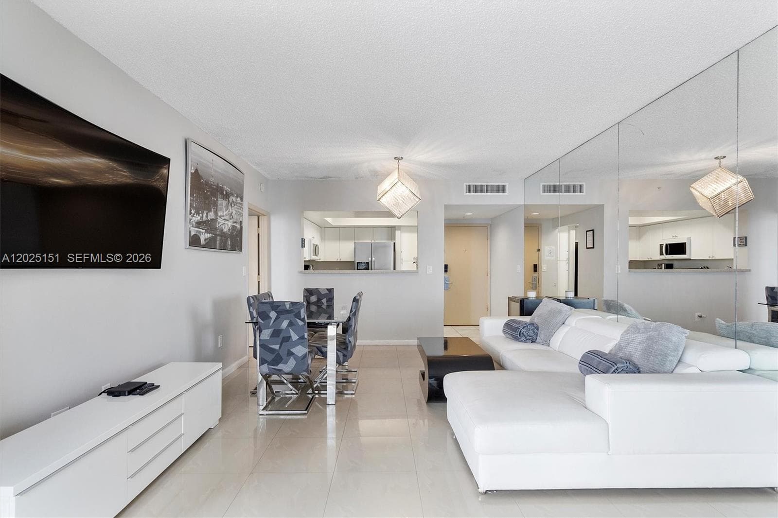 17375 Collins Ave # 1507, Sunny Isles Beach FL 33160 — 19