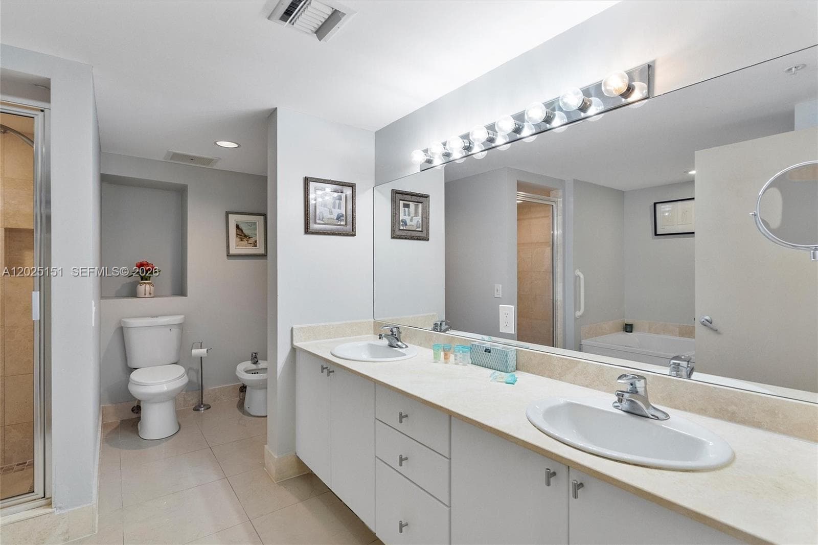 17375 Collins Ave # 1507, Sunny Isles Beach FL 33160 — 31