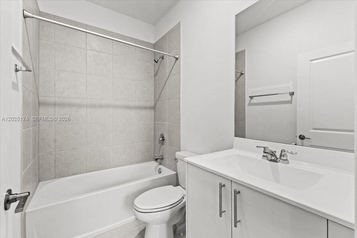 35779 SW 178th Ct, Miami FL 33034 — 26